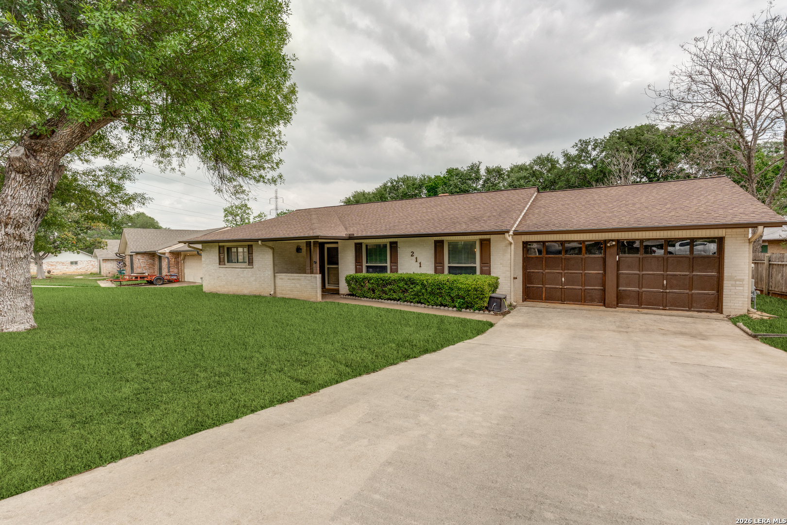 211 Forrest Trail Universal City TX 78148