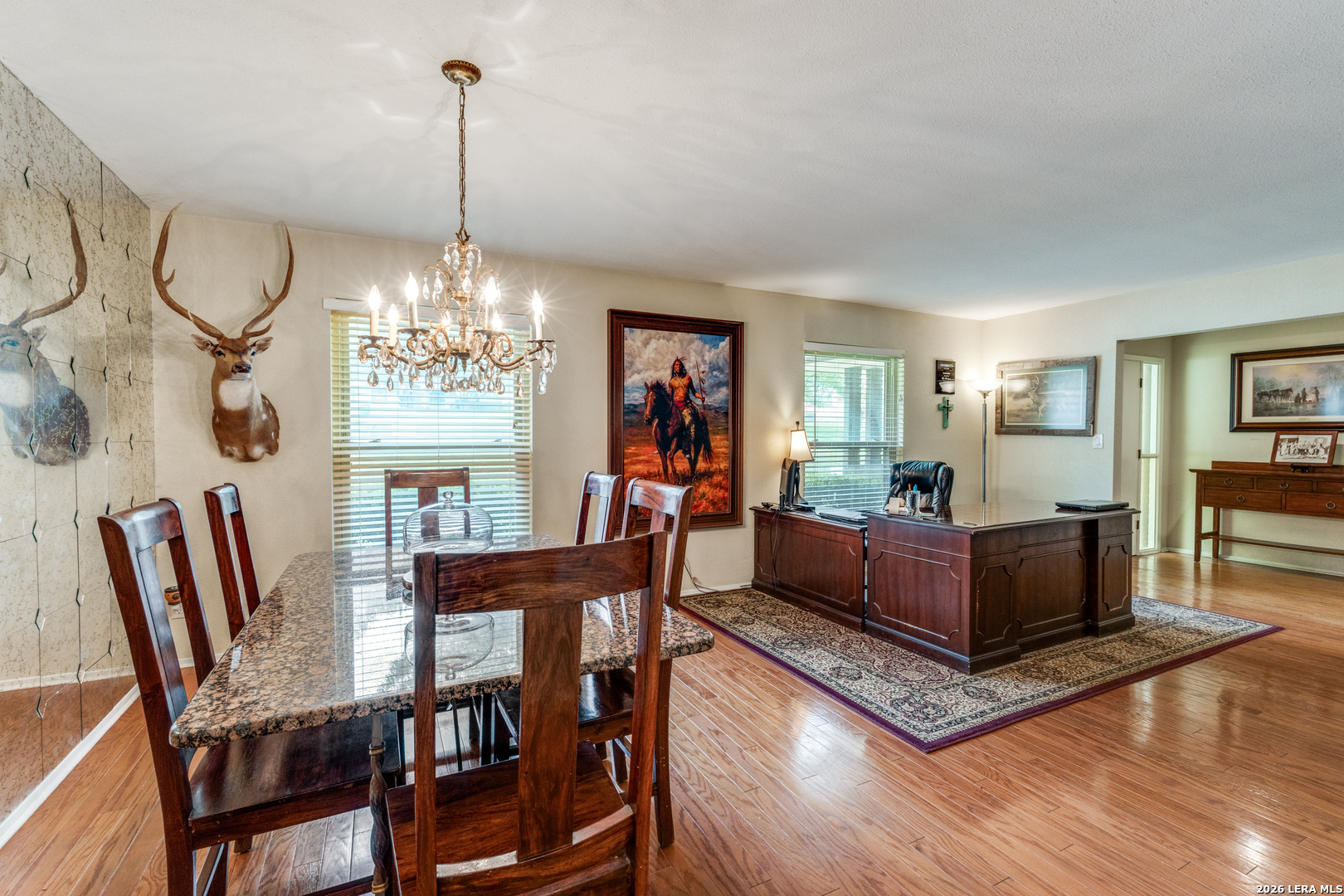 211 Forrest Trail Universal City TX 78148