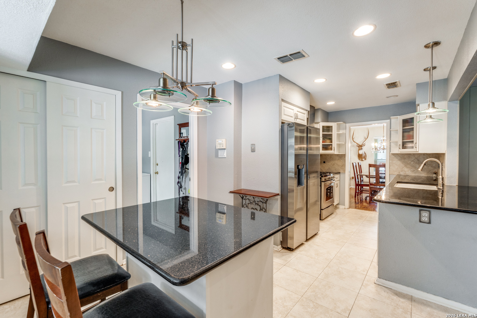 211 Forrest Trail Universal City TX 78148