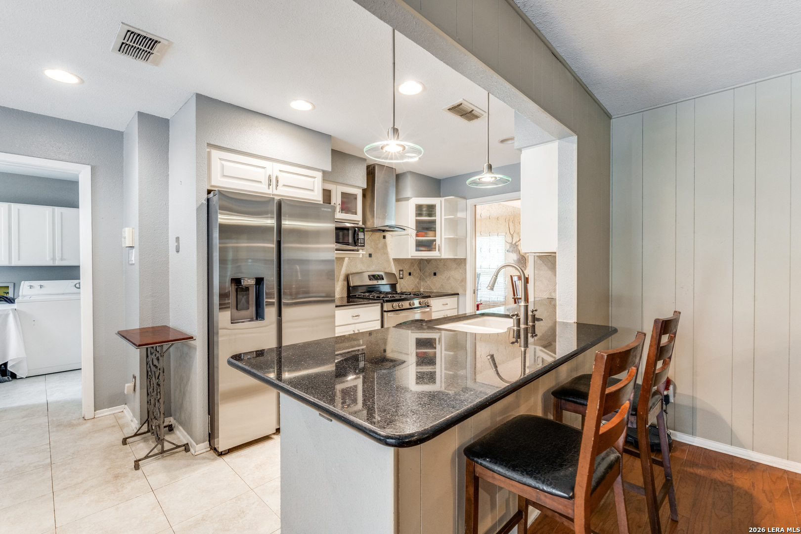 211 Forrest Trail Universal City TX 78148