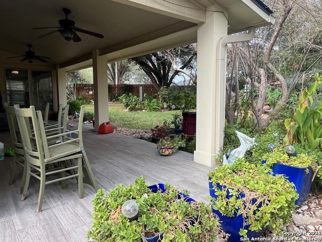 1216 Mockingbird Pleasanton TX 78064