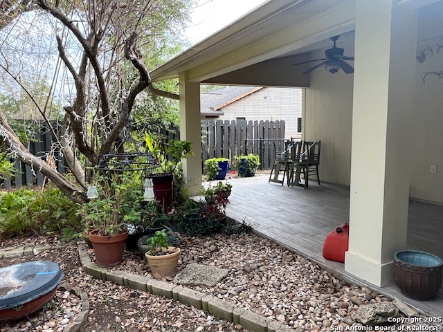 1216 Mockingbird Pleasanton TX 78064