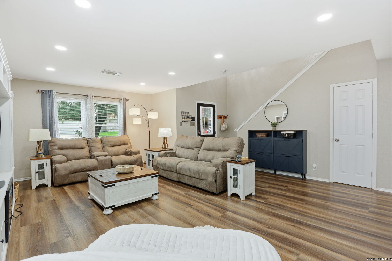 9023 Camino Rey San Antonio TX 78245