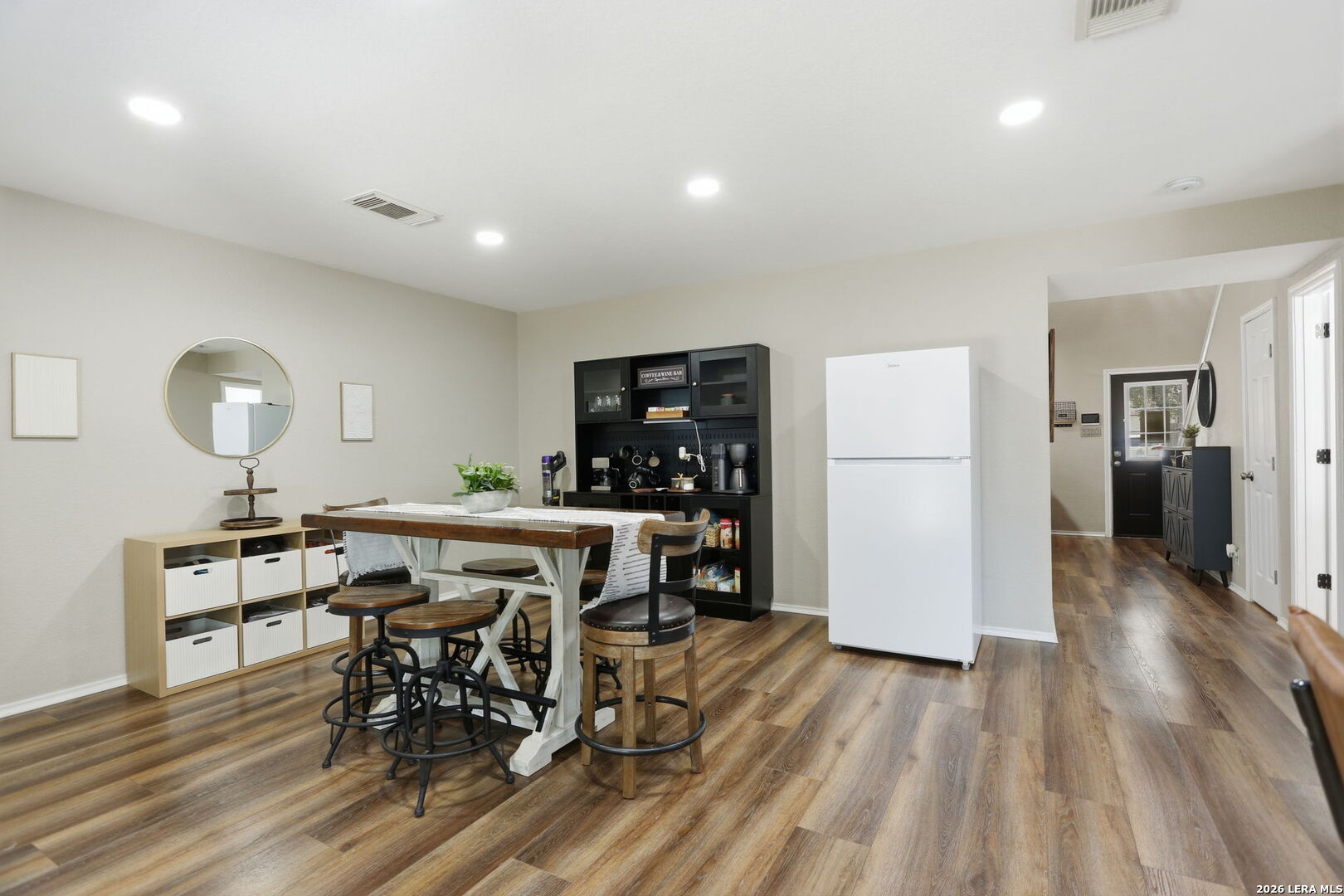 9023 Camino Rey San Antonio TX 78245