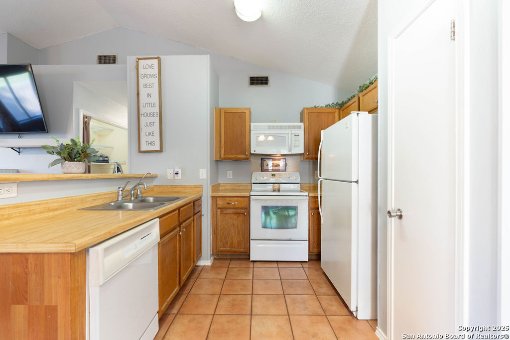 3219 Stoney Square San Antonio TX 78247