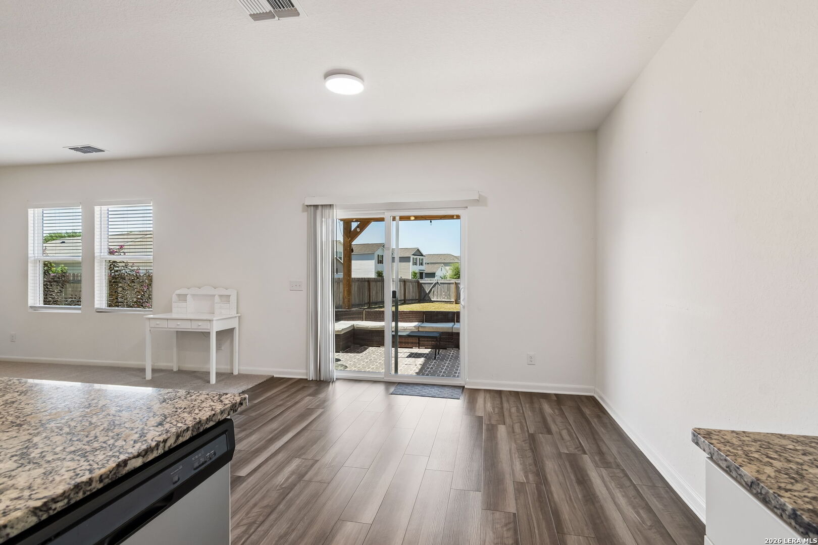 8614 Olive Bluff Converse TX 78109