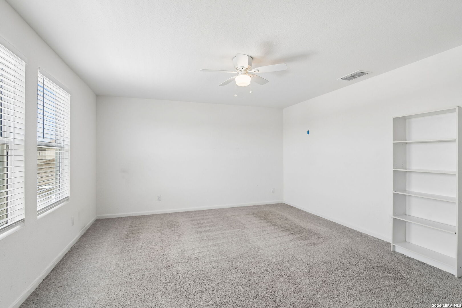 8614 Olive Bluff Converse TX 78109