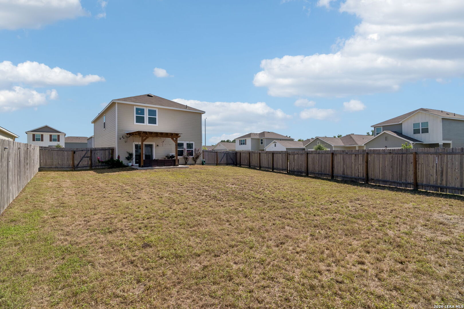 8614 Olive Bluff Converse TX 78109