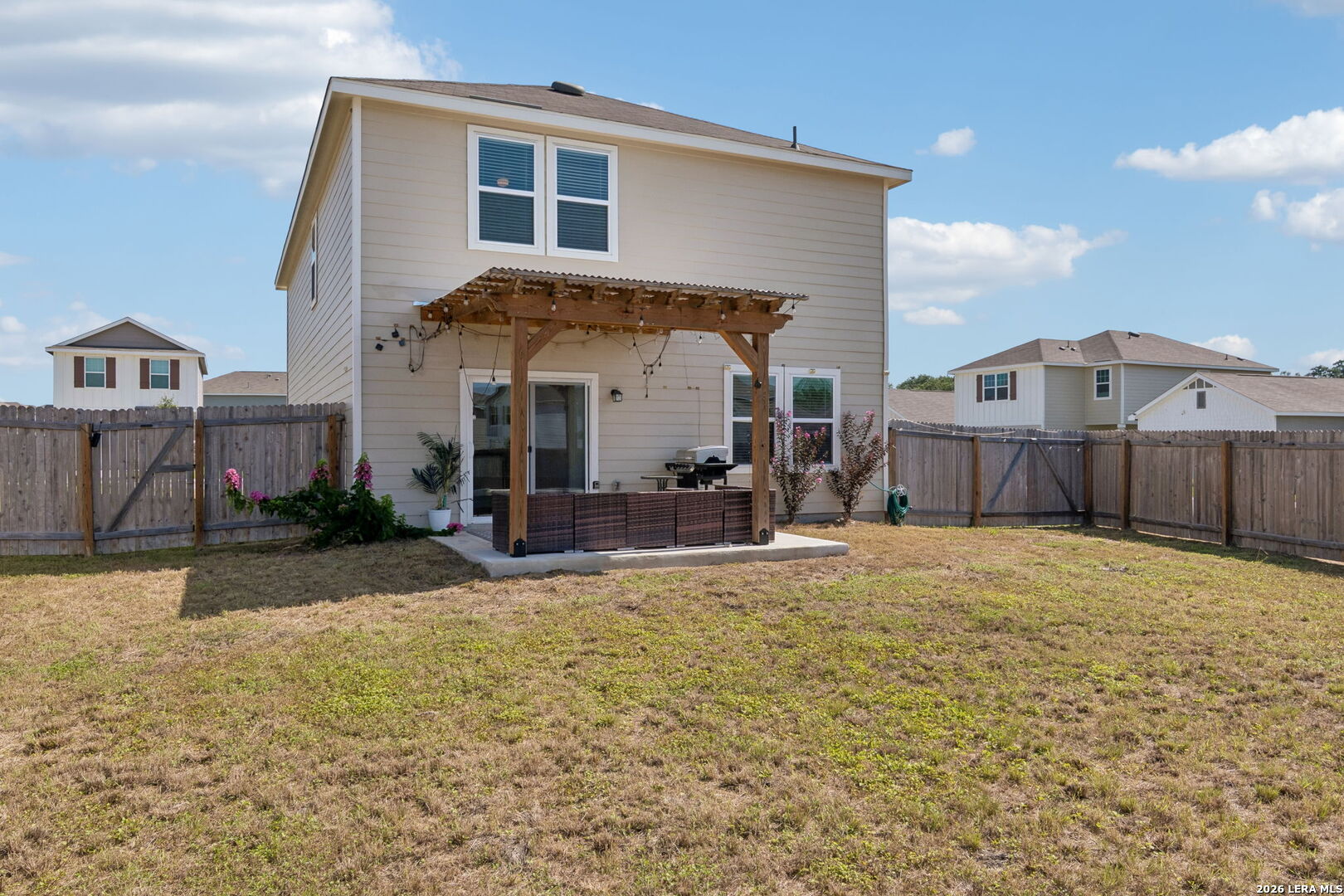 8614 Olive Bluff Converse TX 78109