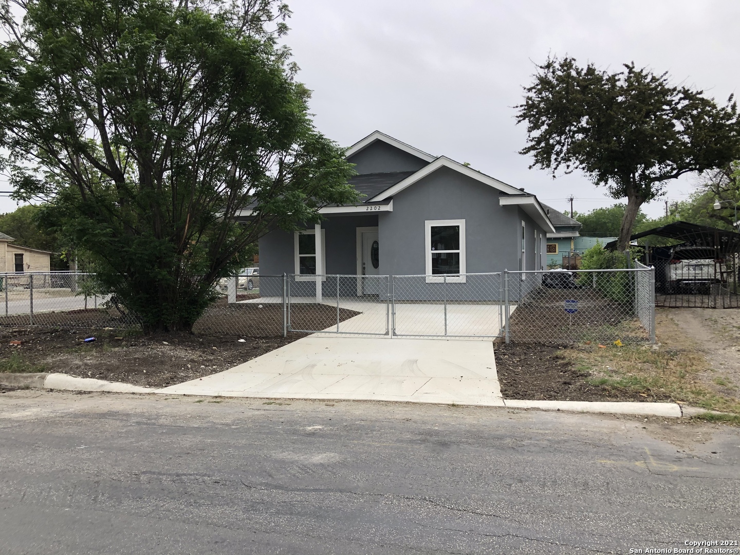 2202 Saunders Avenue San Antonio TX 78207