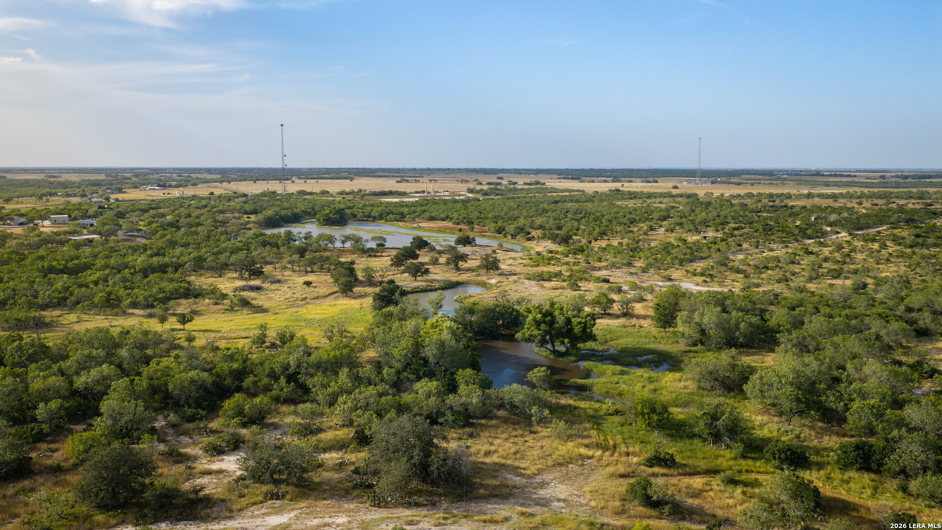 1958 County Road 237 Falls City TX 78113