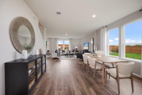 1222 Los Mochis Avenue Converse TX 78109