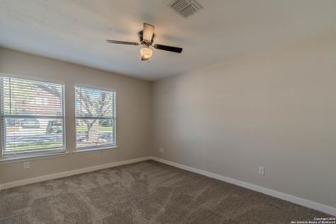 1947 Queen Victoria New Braunfels TX 78130