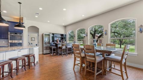 1909 Hunters Cove New Braunfels TX 78132