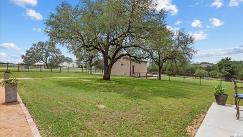 1909 Hunters Cove New Braunfels TX 78132