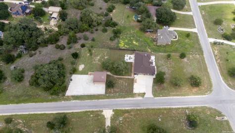 1909 Hunters Cove New Braunfels TX 78132
