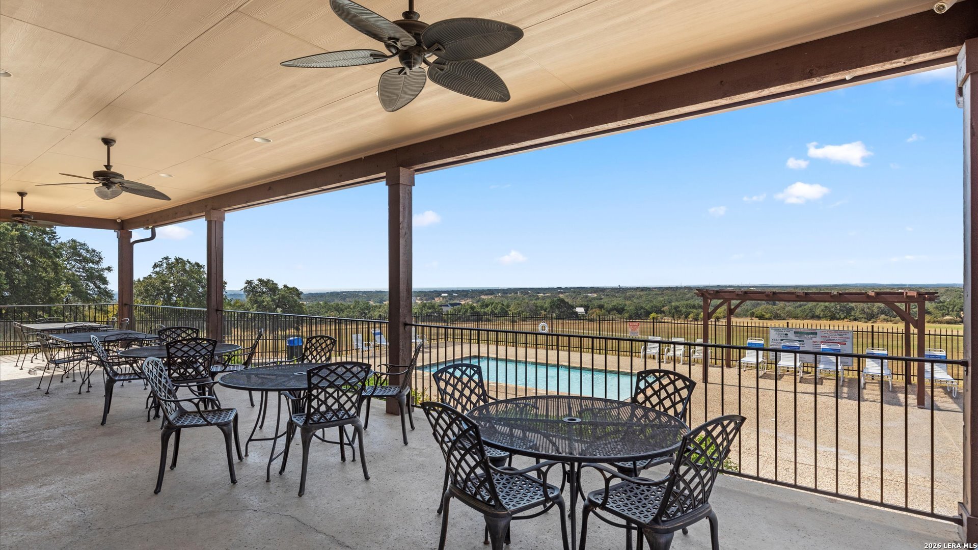 1909 Hunters Cove New Braunfels TX 78132
