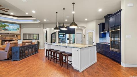 1909 Hunters Cove New Braunfels TX 78132