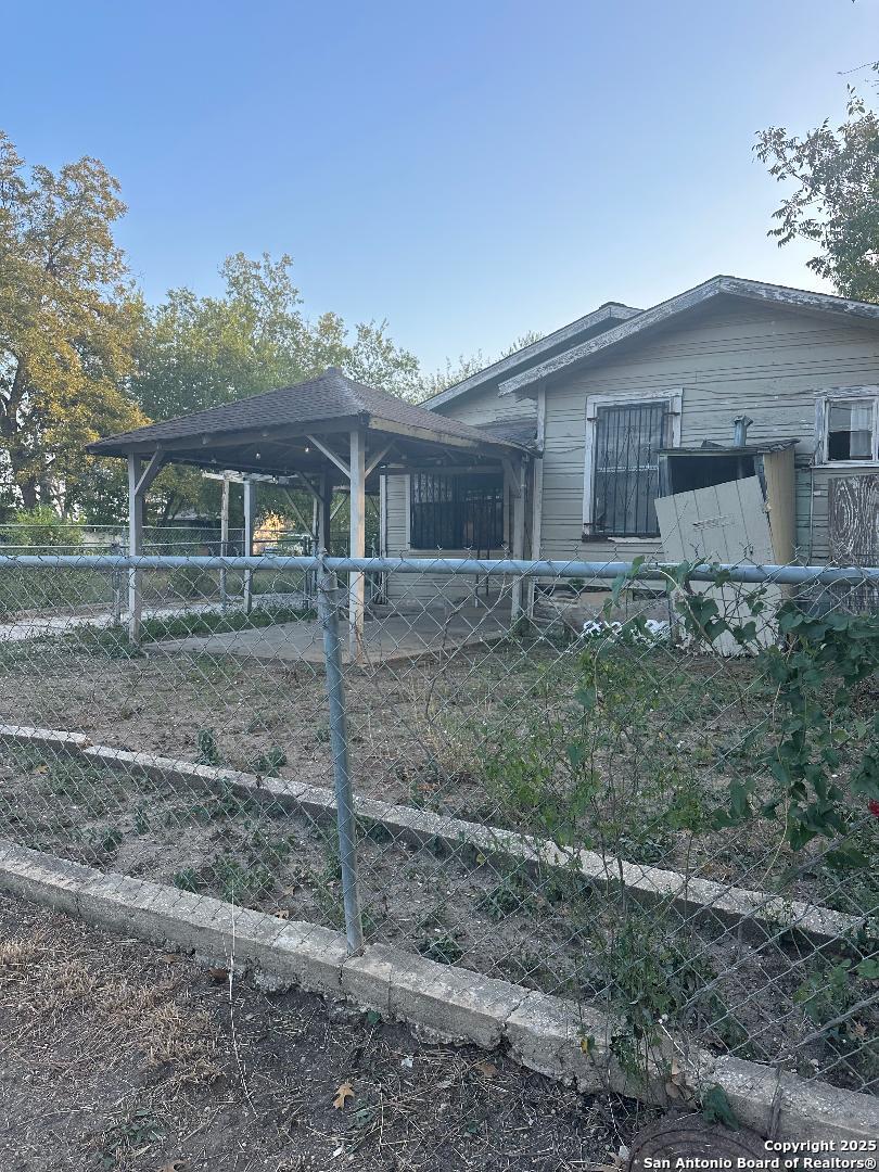 4012 San Fernando Street San Antonio TX 78237
