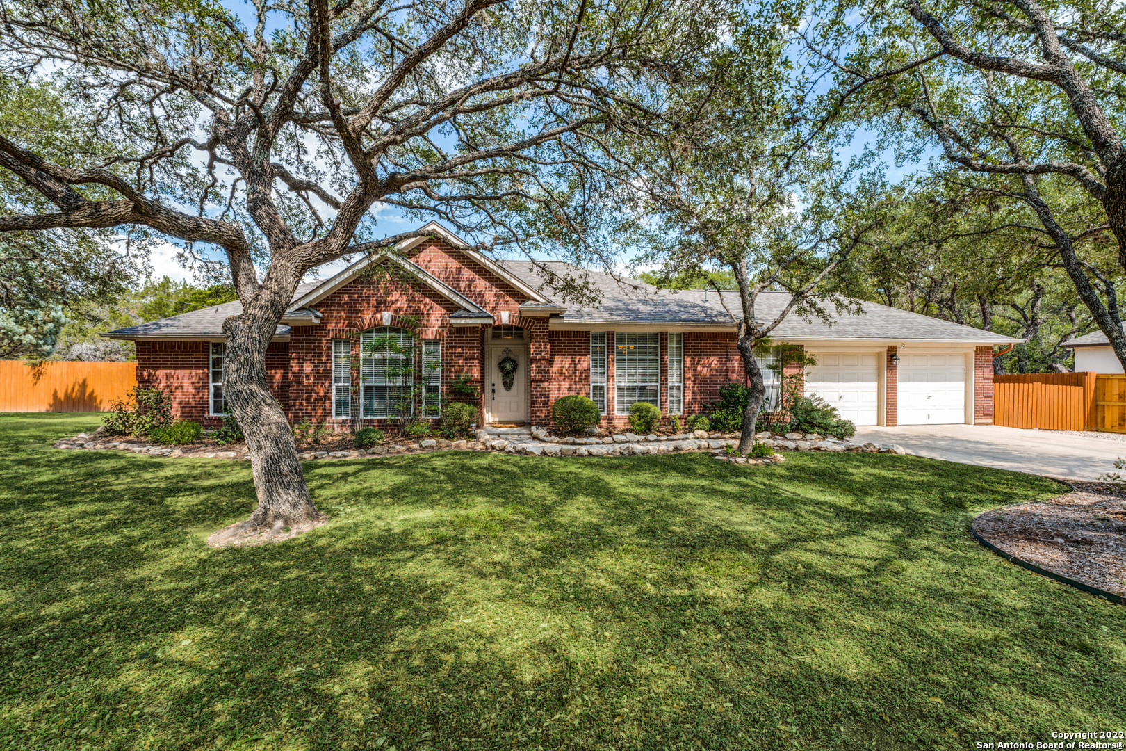 8602 Classic Oaks Lane San Antonio TX 78255