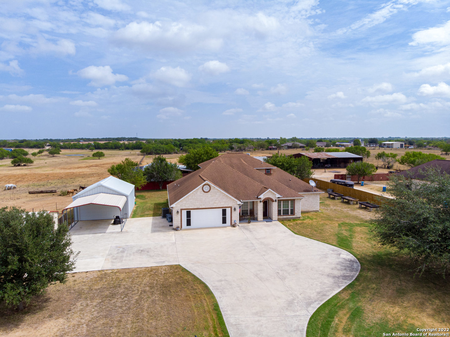 3033 Stuart Road Adkins TX 78101
