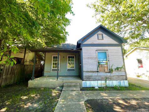 1042 Paso Hondo San Antonio TX 78202