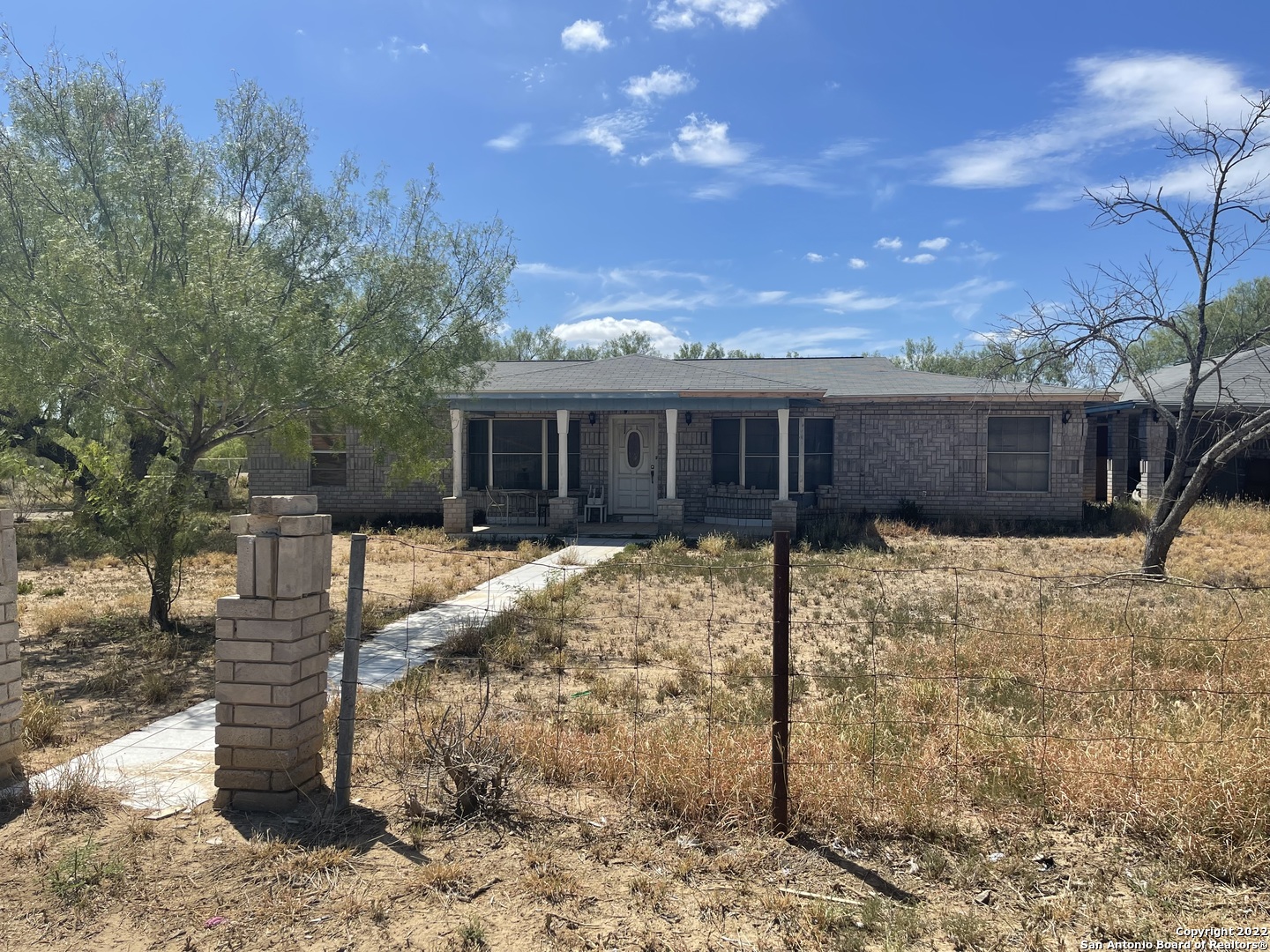 544 Scott Street Asherton TX 78827
