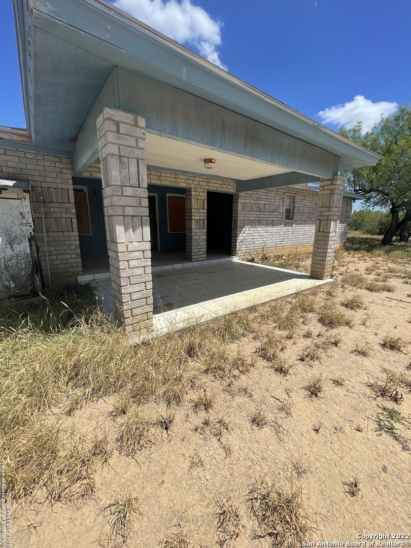 544 Scott Street Asherton TX 78827