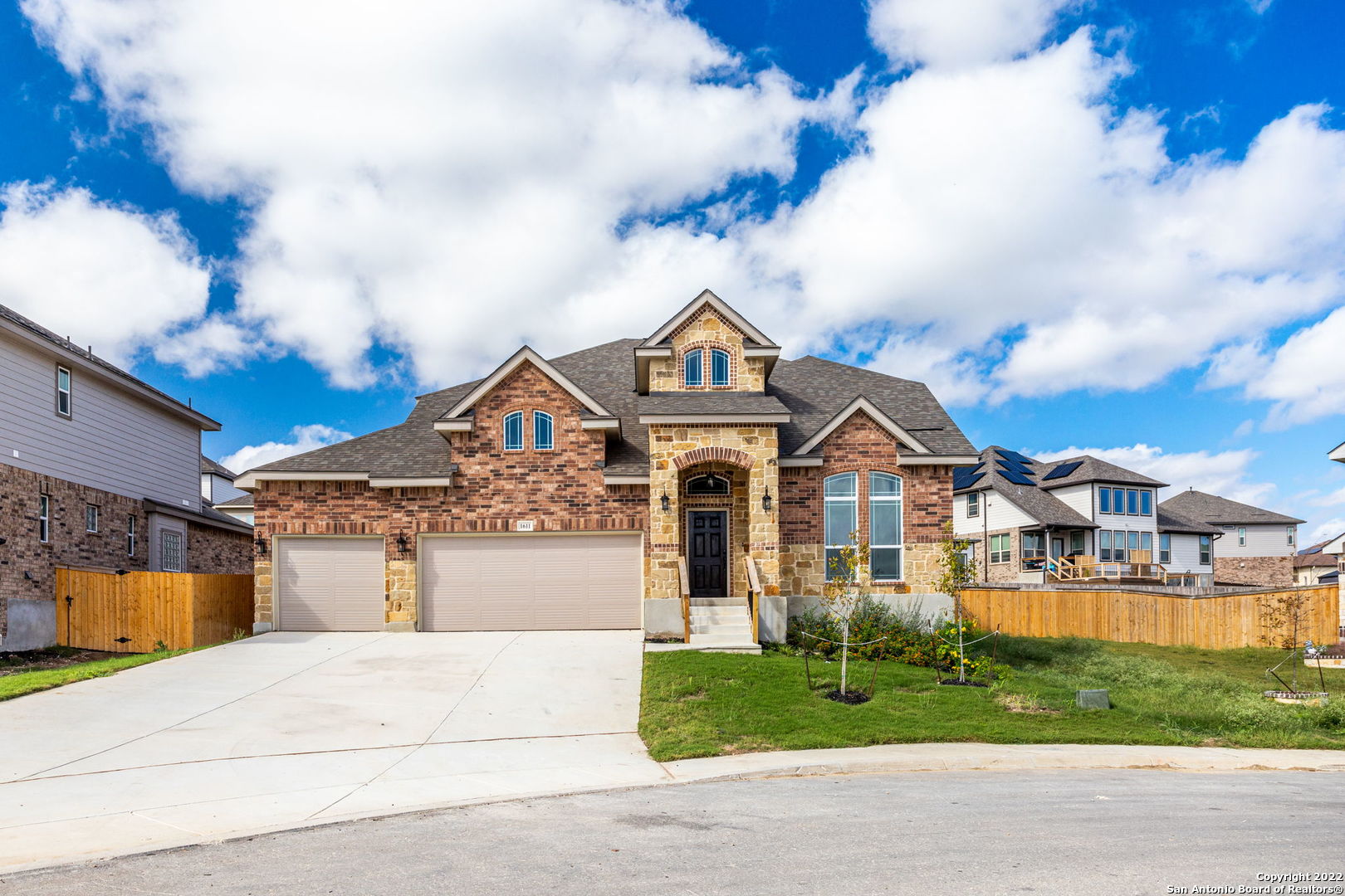 1611 Oak Willow Drive San Antonio TX 78245