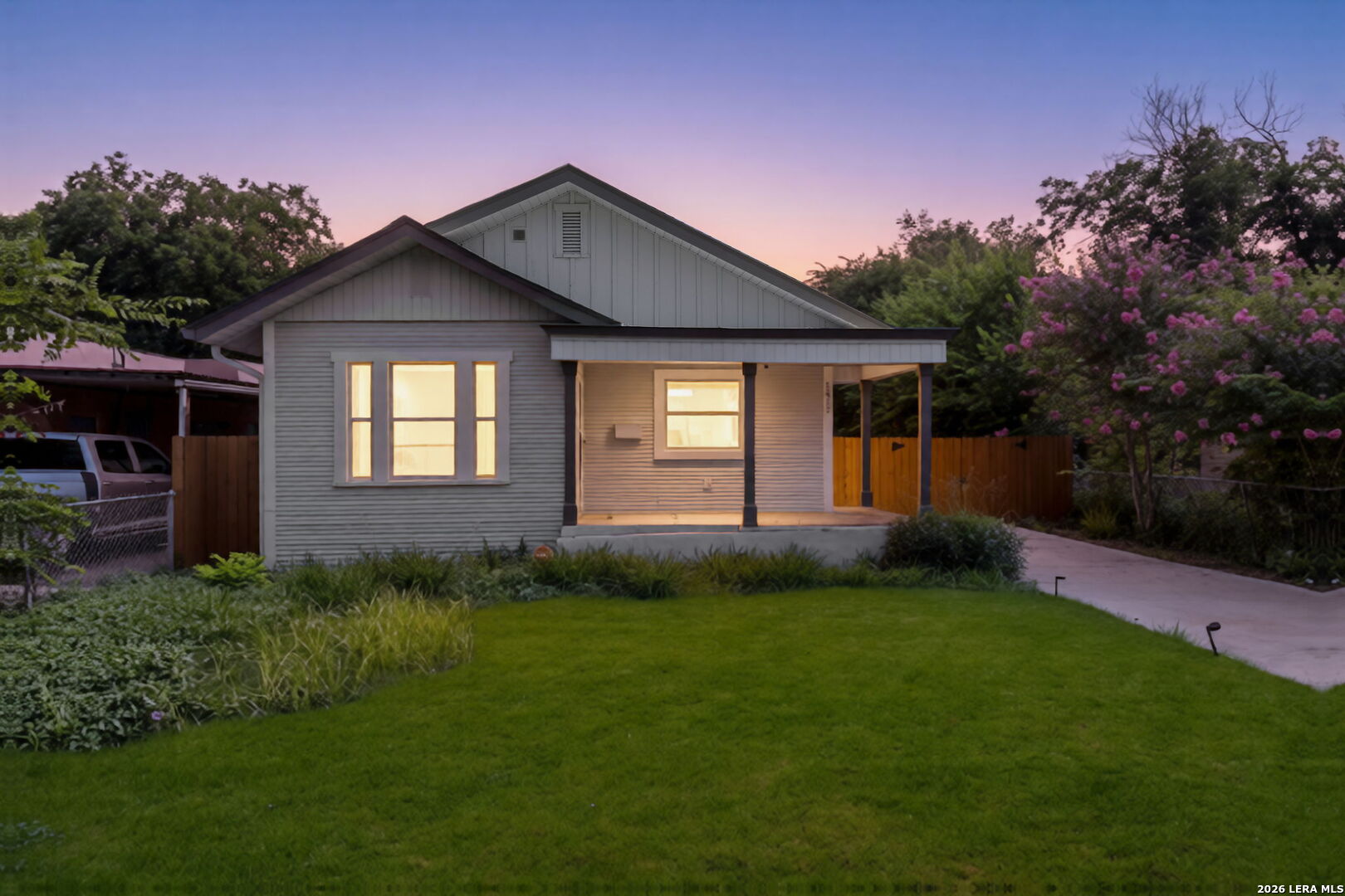 1917 W Huisache Avenue San Antonio TX 78201
