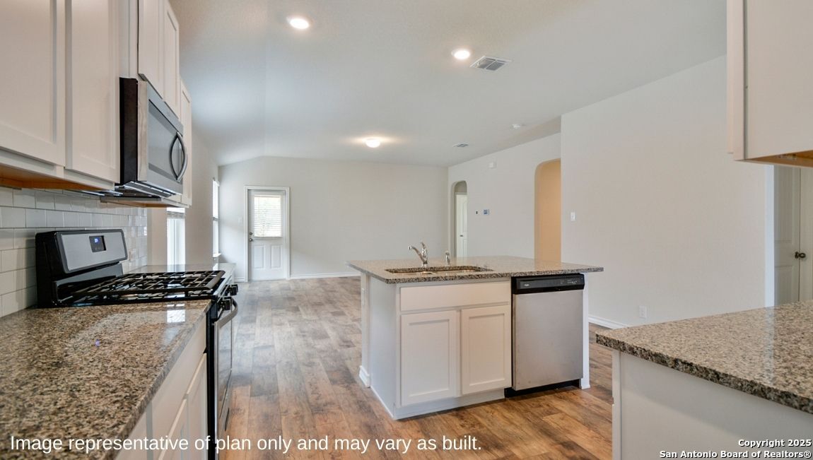 134 Lilli's Lane Comfort TX 78013