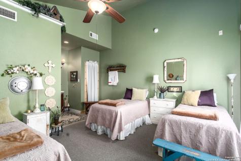 126 Mariana Dr A Red Rock TX 78662