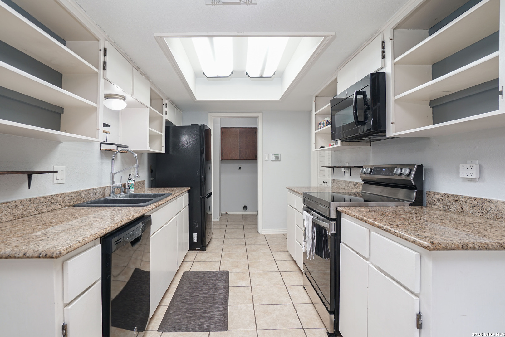 2822 Burning Trail Street San Antonio TX 78247