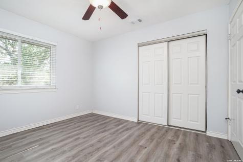 2822 Burning Trail Street San Antonio TX 78247