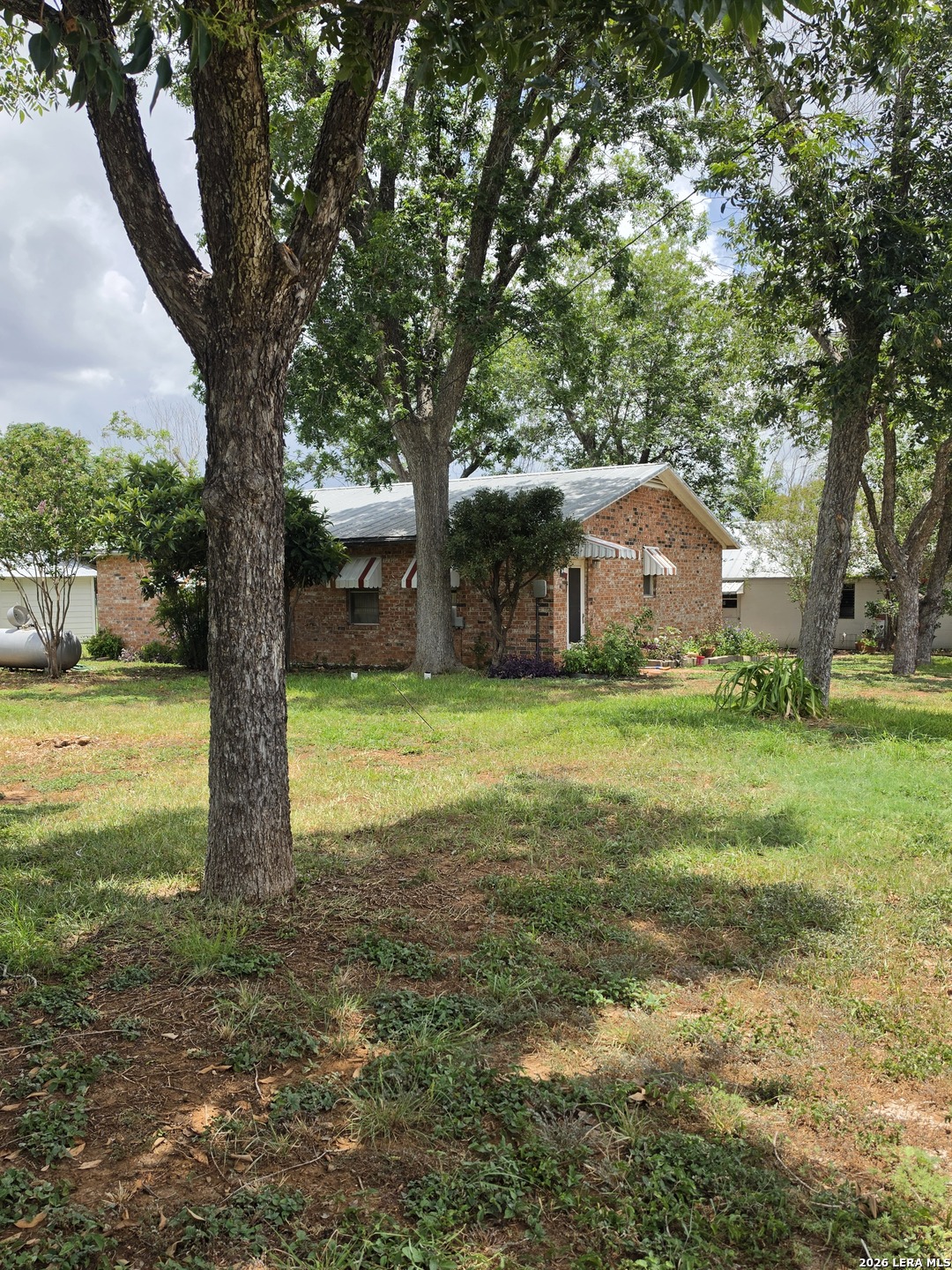 305 Waltom Avenue Jourdanton TX 78026