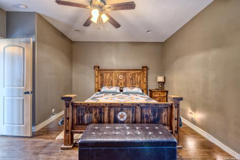 8 Valley View Uvalde TX 78801