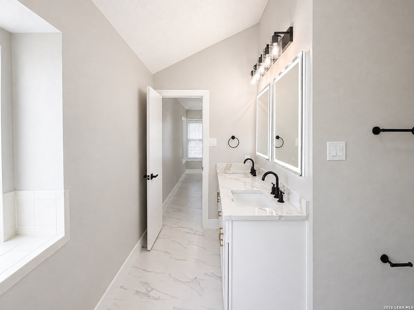 6709 Park Haven San Antonio TX 78244