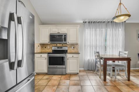 1915 Preakness Lane San Antonio TX 78248