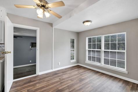 218 Avalon Street San Antonio TX 78213