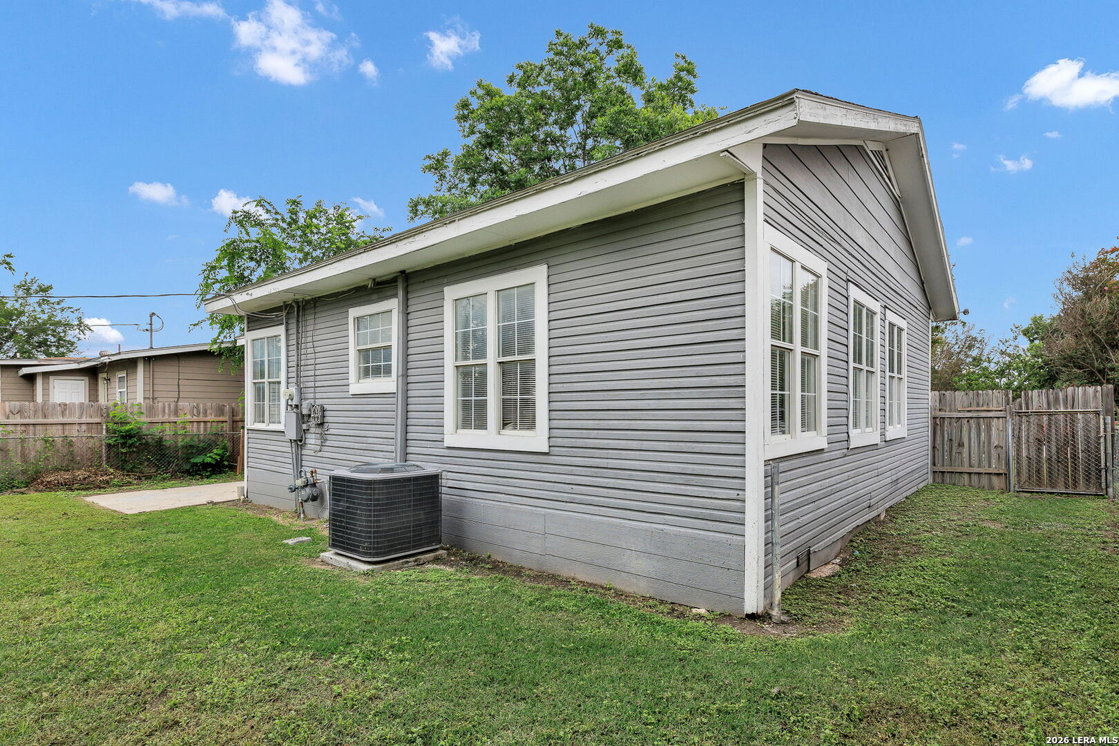 218 Avalon Street San Antonio TX 78213
