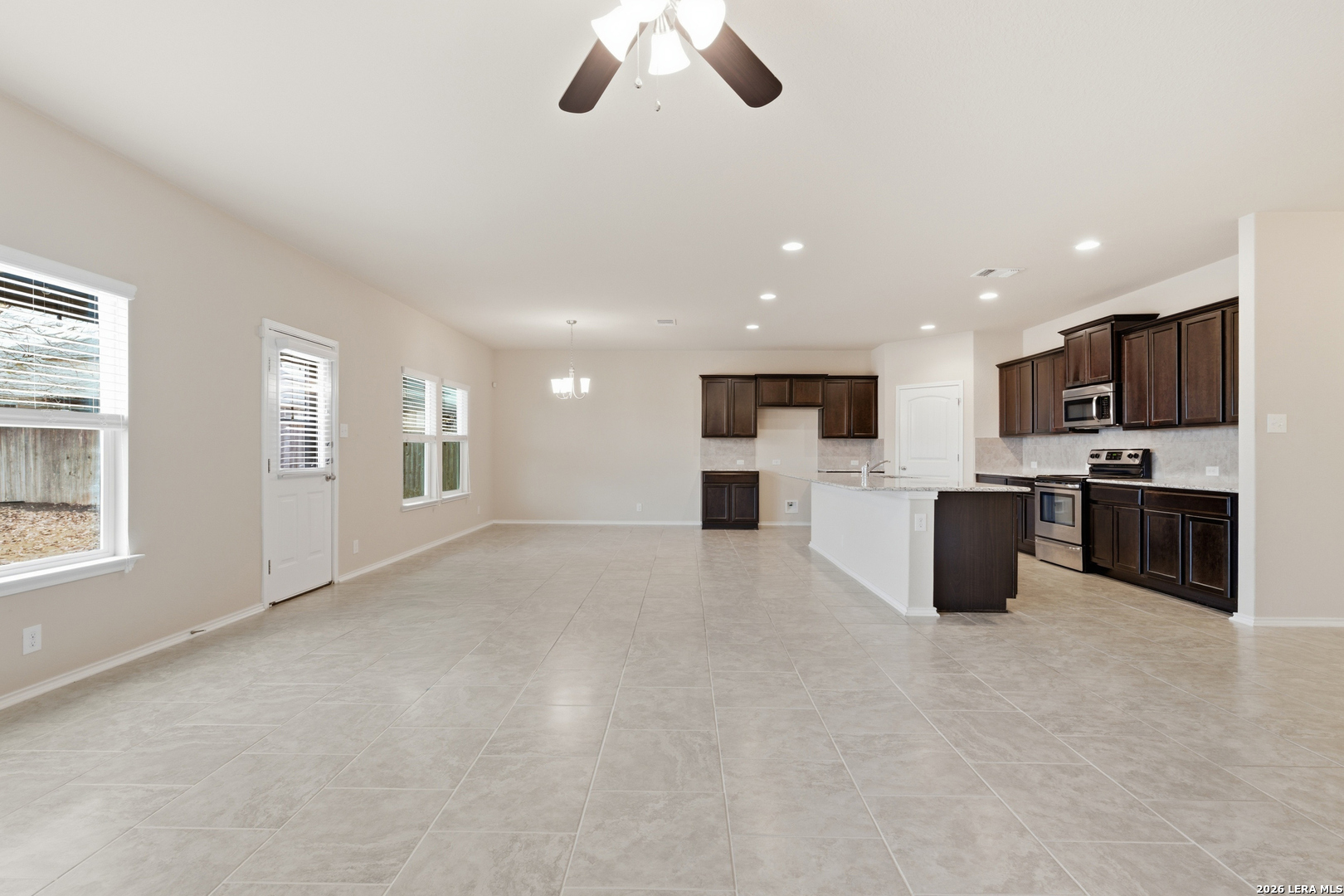 105 Blaze Moon Cibolo TX 78108