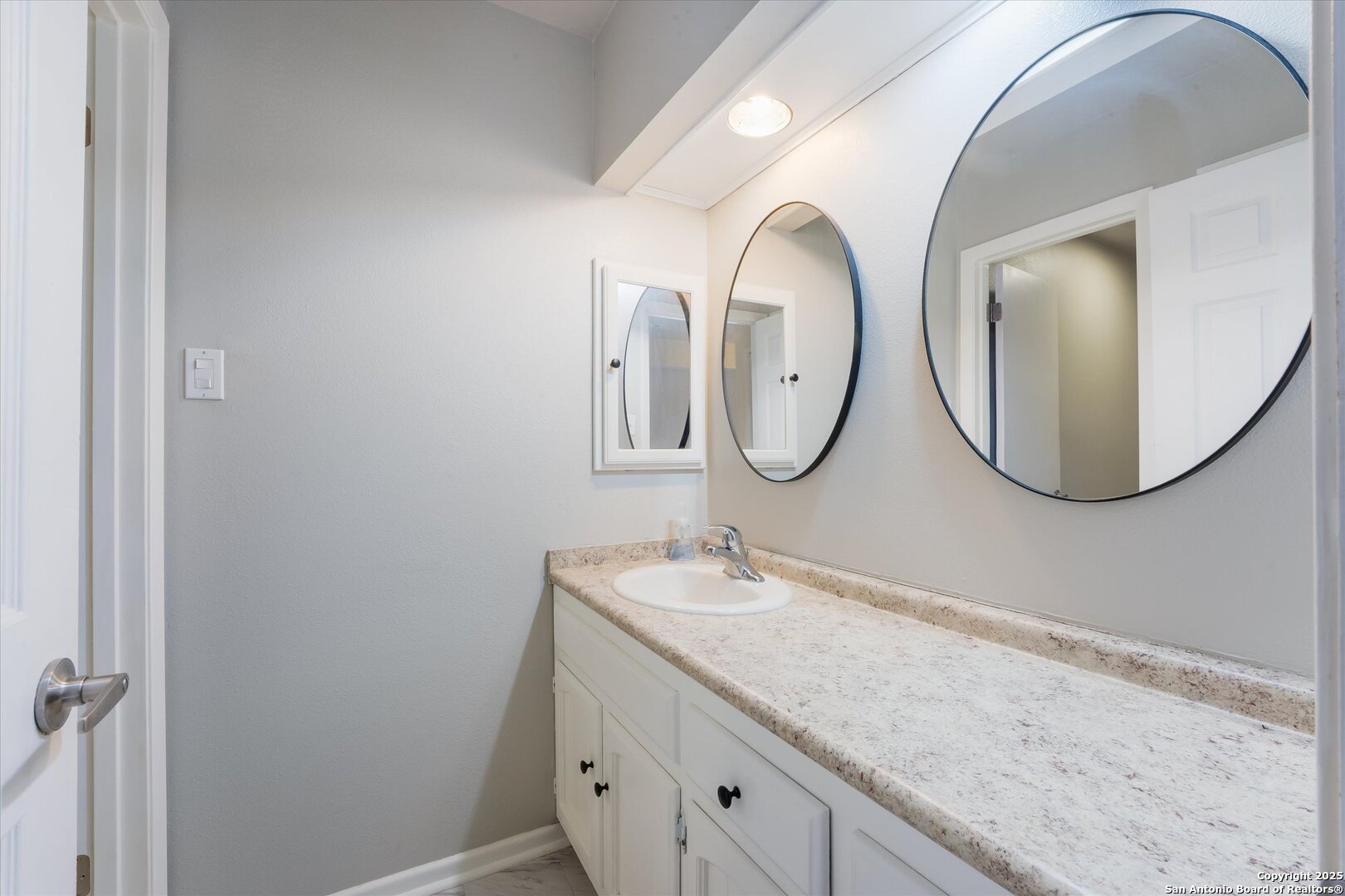 7107 Stirrup Circle San Antonio TX 78240