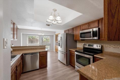 7107 Stirrup Circle San Antonio TX 78240