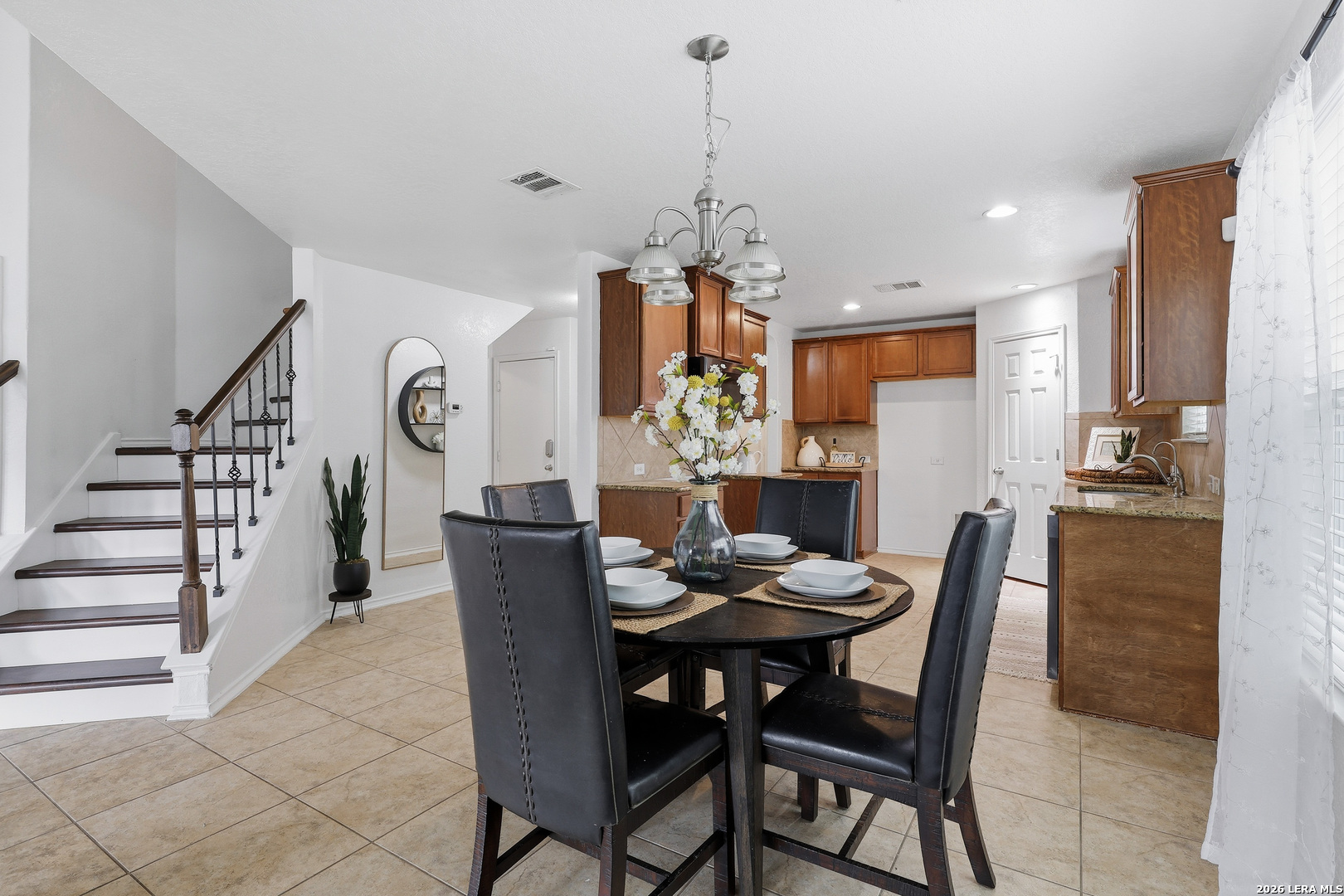 5918 Pearl Pass San Antonio TX 78222