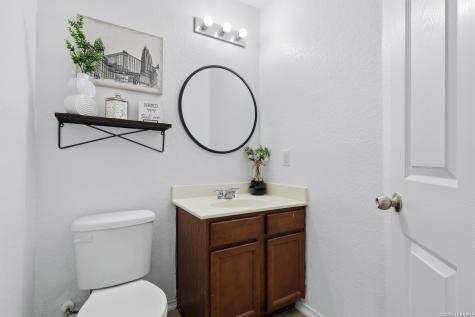 5918 Pearl Pass San Antonio TX 78222