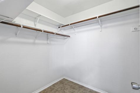 5918 Pearl Pass San Antonio TX 78222
