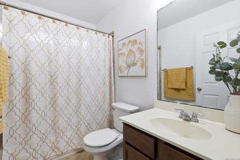 5918 Pearl Pass San Antonio TX 78222