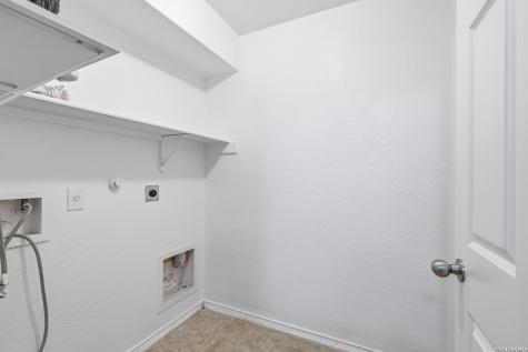 5918 Pearl Pass San Antonio TX 78222