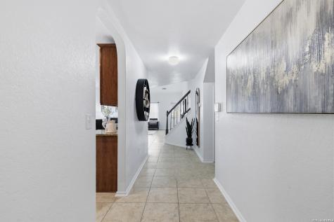 5918 Pearl Pass San Antonio TX 78222