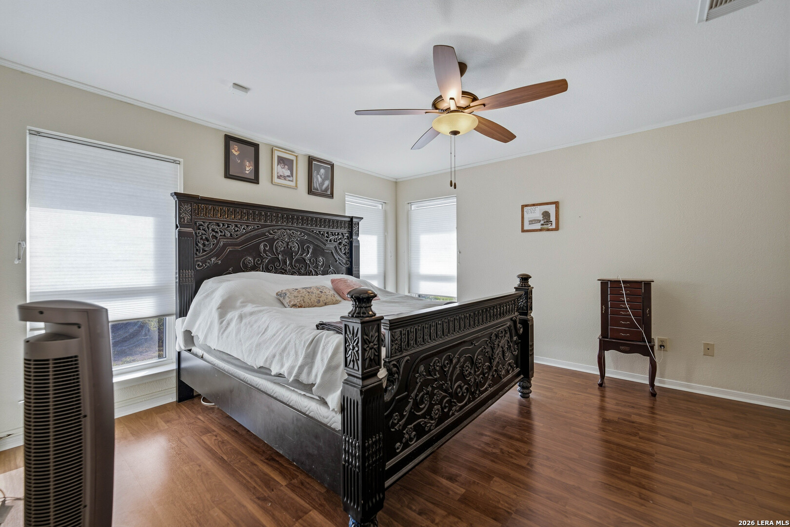 504 Arbor View Adkins TX 78101